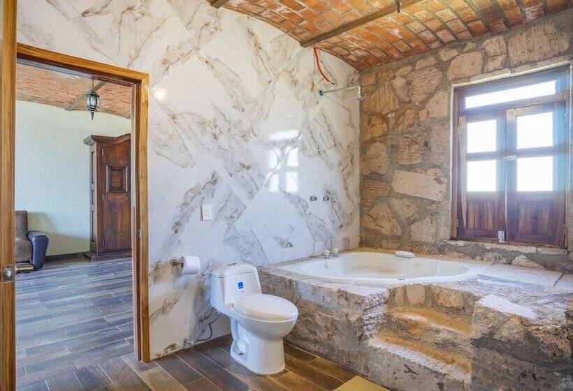 Capital O Hotel Posada Terraza, Guadalajara