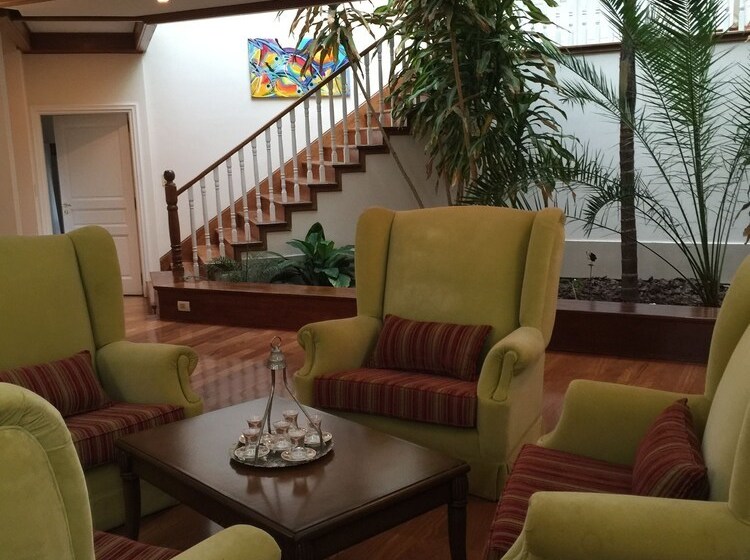 Casa De Huespedes El Trebol Bed & Breakfast