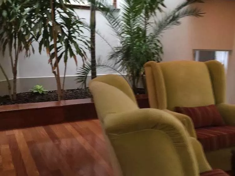 Casa De Huespedes El Trebol Bed & Breakfast