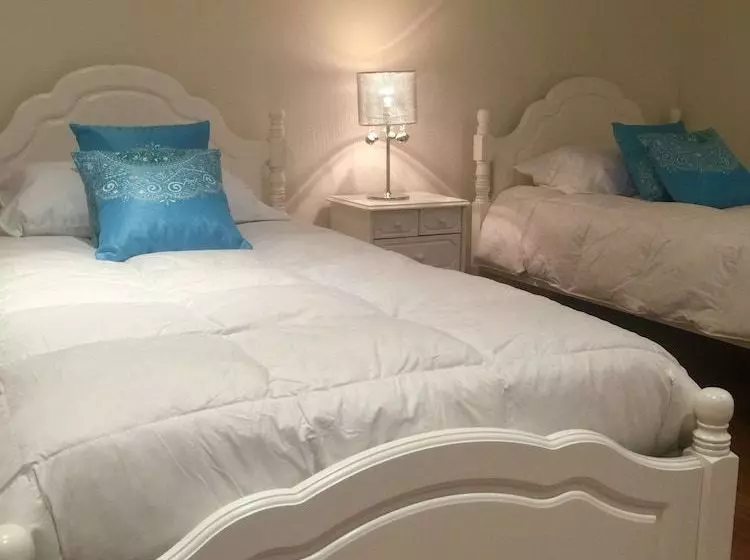 Casa De Huespedes El Trebol Bed & Breakfast