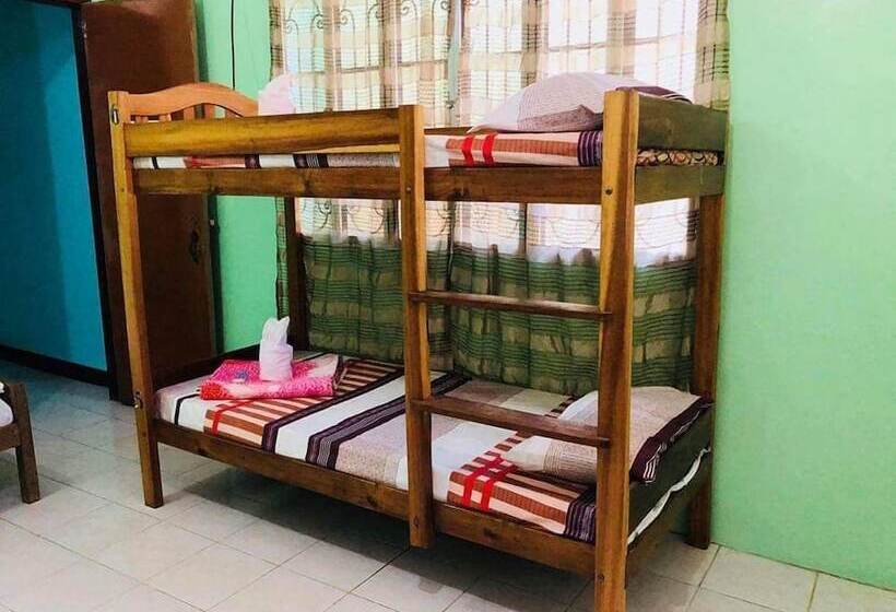 Colors Boutique Hostel