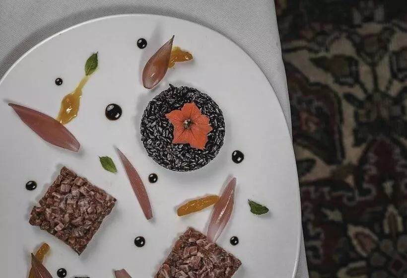 Hostelli Argentario Lagoon Resort & Spa