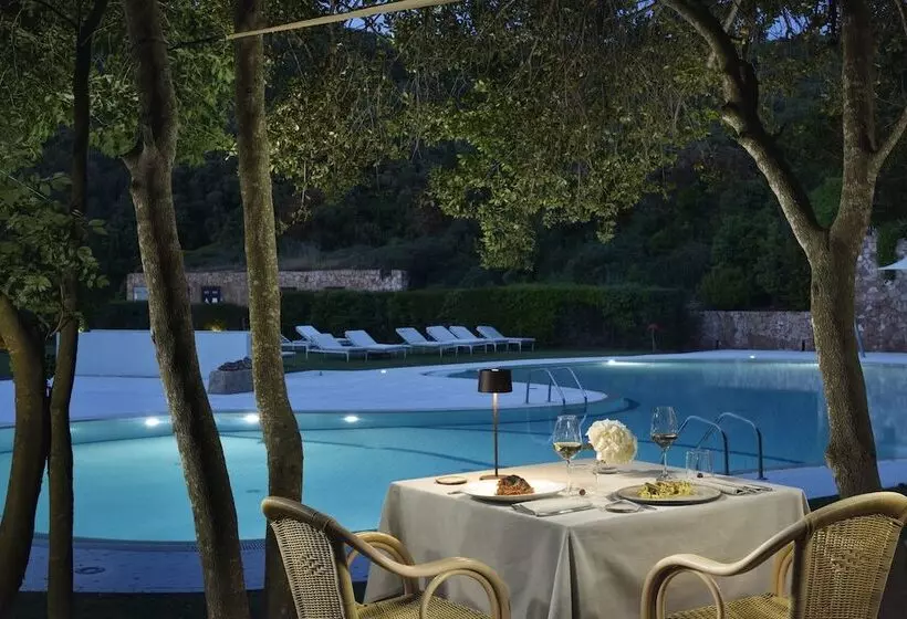 Hostelli Argentario Lagoon Resort & Spa