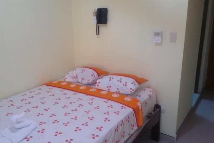 فندق فئة نجمة واحدة Hospedaje Las Amazonas