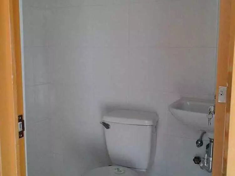 Hotelli Ddd Habitat Dormtel