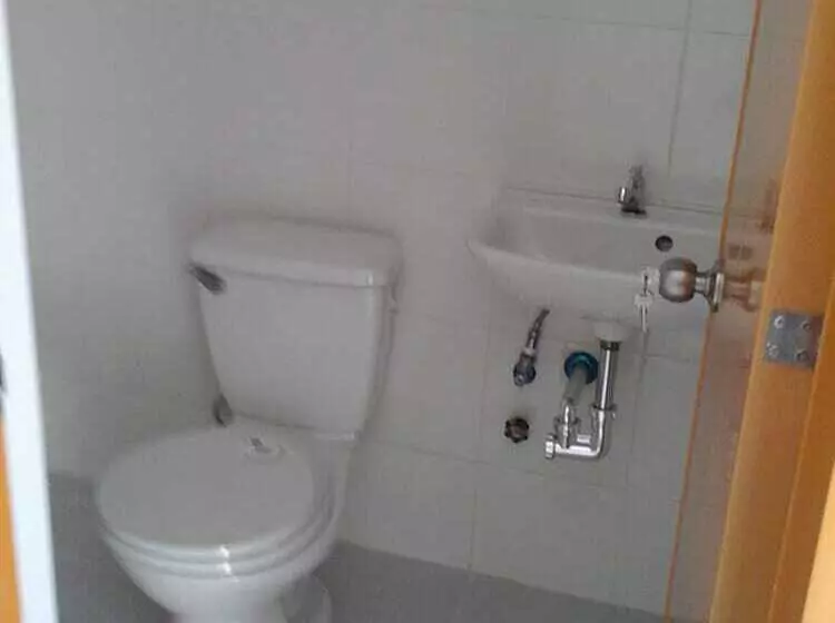 Hotelli Ddd Habitat Dormtel