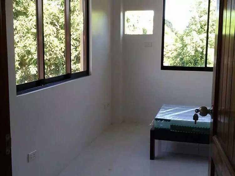 Hotelli Ddd Habitat Dormtel