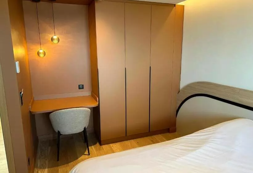 Hotelli Face à La Mer