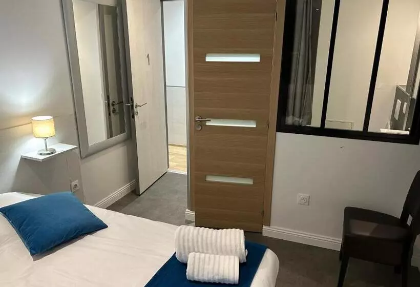 Hotelli Face à La Mer