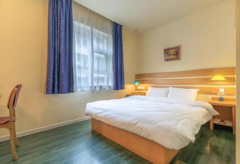 هتل Home Inn Chongqing Jiangbei Airport Shuangfeng Road
