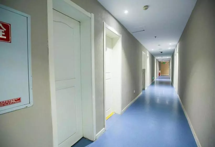 هتل Home Inn Chongqing Jiangbei Airport Shuangfeng Road