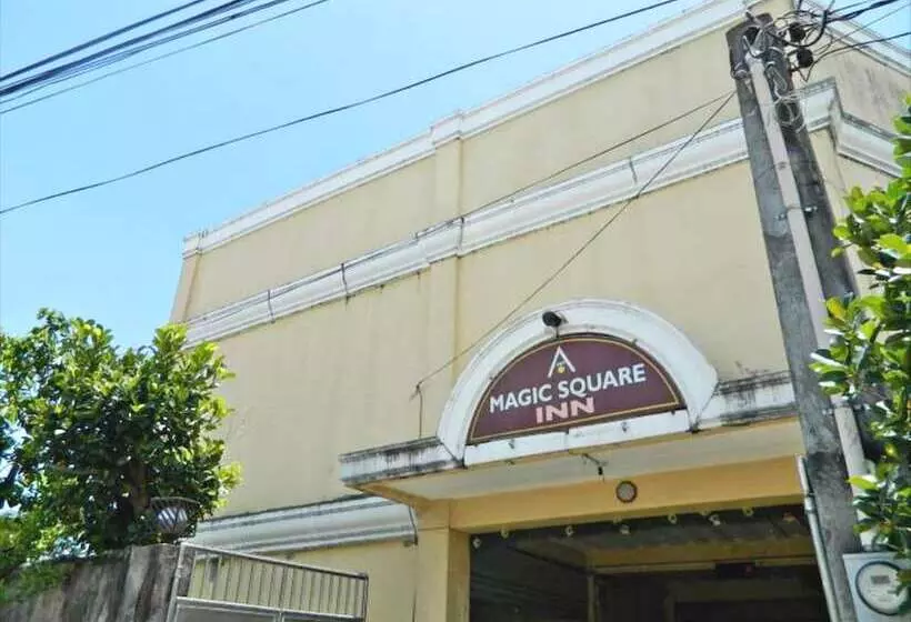 Hotelli Magic Square Inn