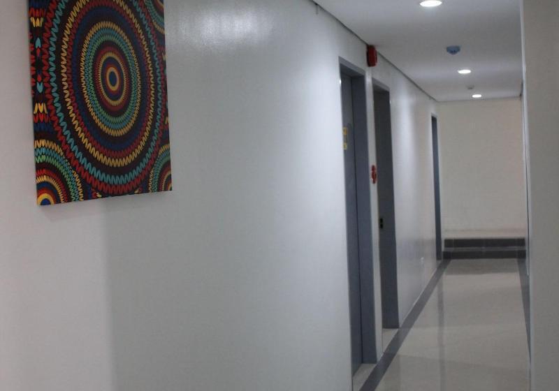 Rusville Hotel & Residences