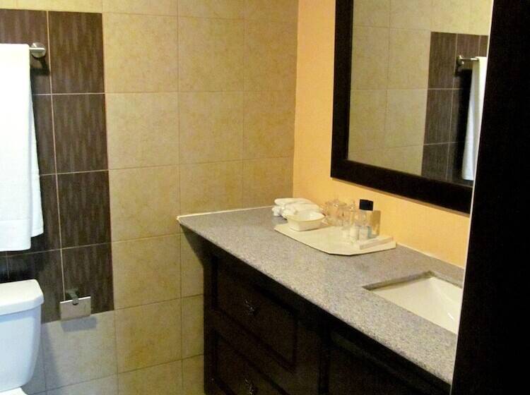 בית מלון כפרי Venezia Suites Resort