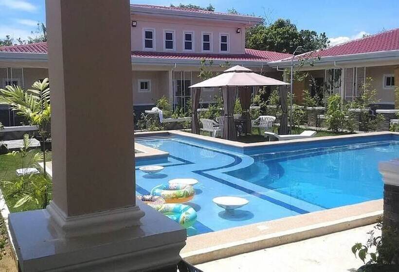 בית מלון כפרי Venezia Suites Resort