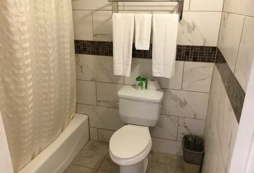 モーテル Travelodge By Wyndham Harbor City