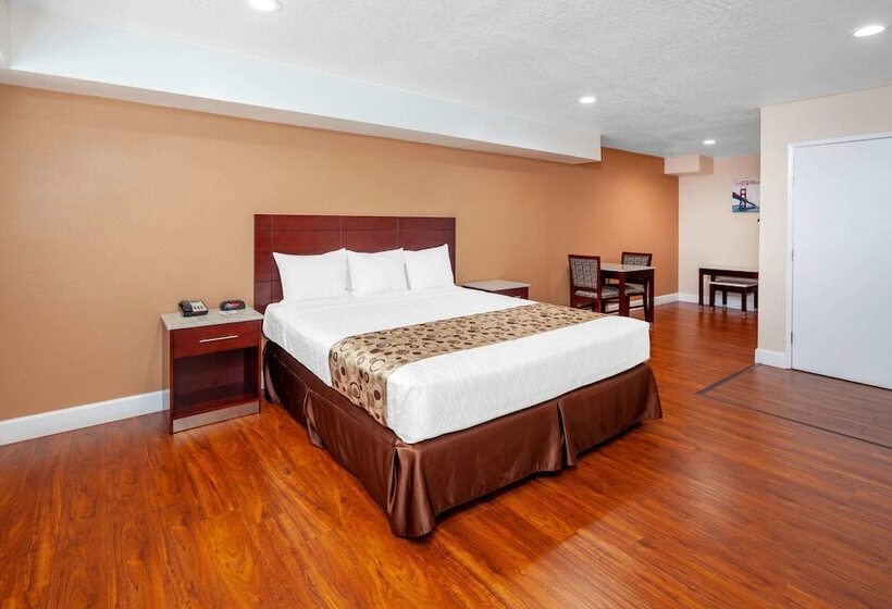 汽车旅馆 Travelodge By Wyndham Harbor City