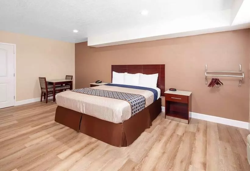 モーテル Travelodge By Wyndham Harbor City