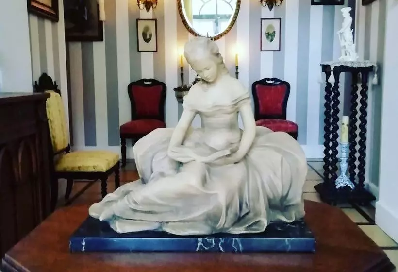 ペンション Le Domaine De La Côte Aux Chats