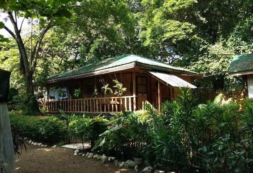 پانسیون Nelly's Nipa Hut
