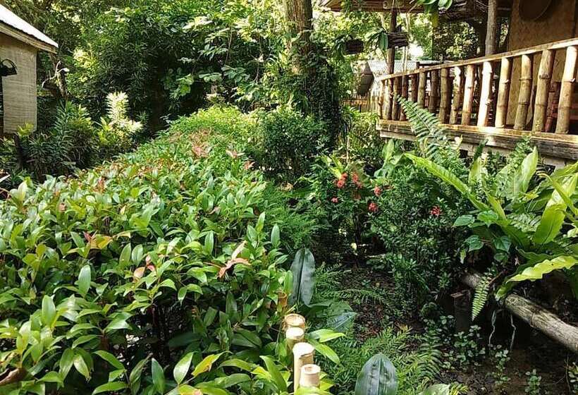 Pensiune Nelly's Nipa Hut