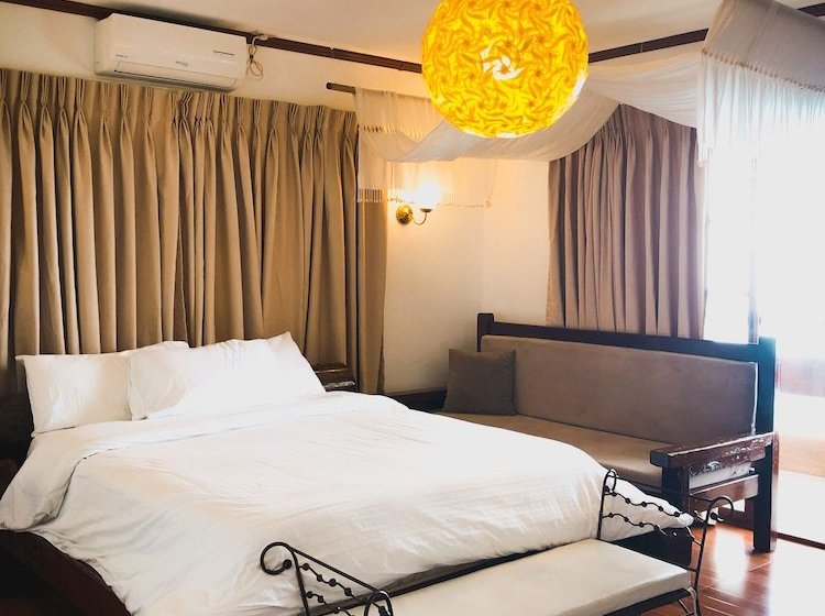 Sarah Bed & Breakfast