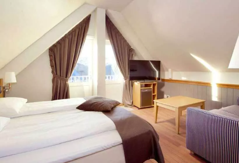 Clarion Collection Hotel With