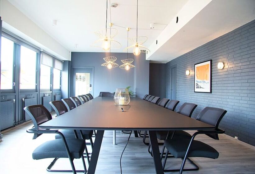 호텔 L Vic Porsgrunn