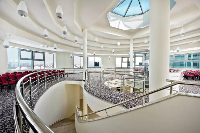 Отель Prezydencki 4 Star