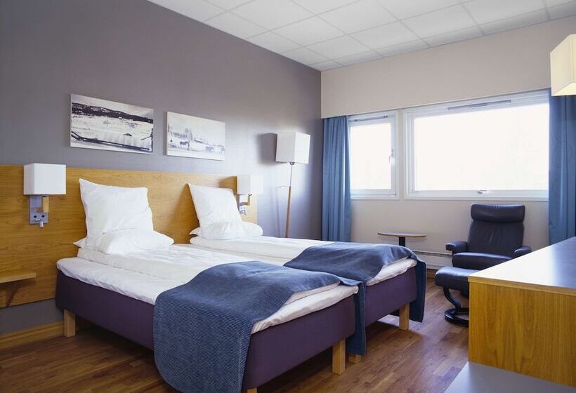 Otel Scandic Asker