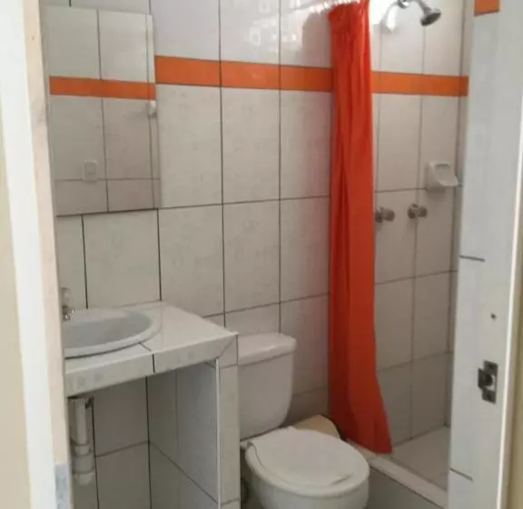 Retkeilymaja Paracas Backpackers House