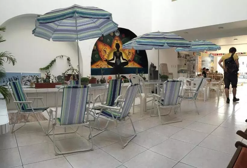 Retkeilymaja Paracas Backpackers House