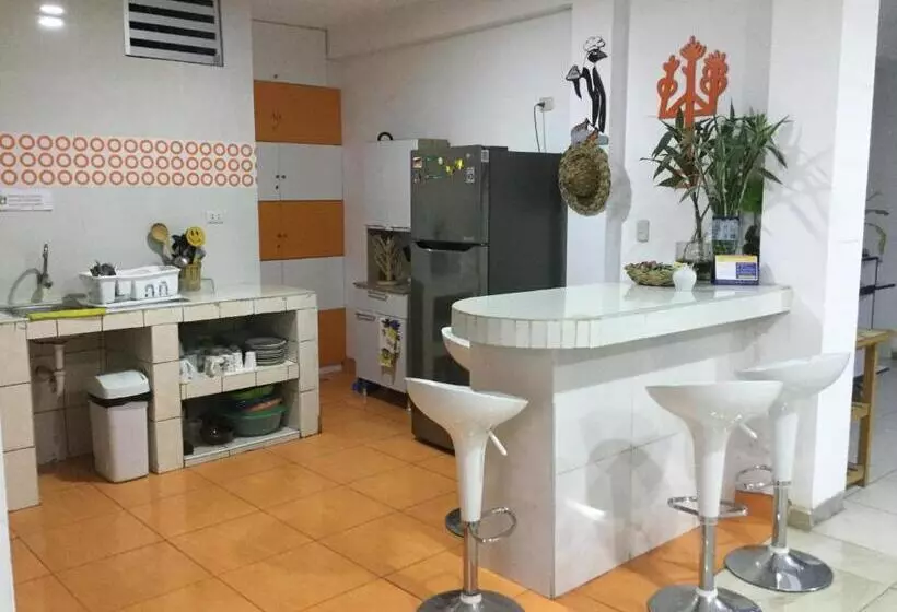 Retkeilymaja Paracas Backpackers House