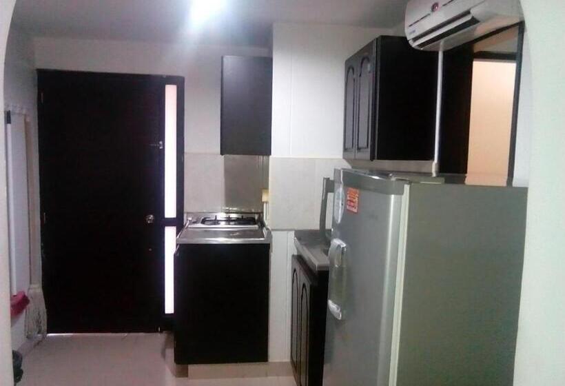 Aparta Hotel Roca Marina