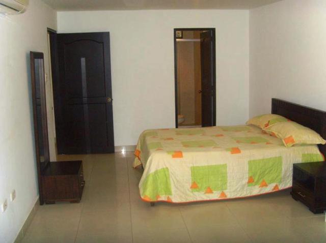 Aparta Hotel Roca Marina