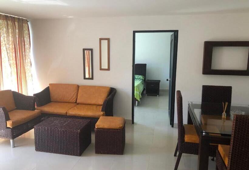 Aparta Hotel Roca Marina