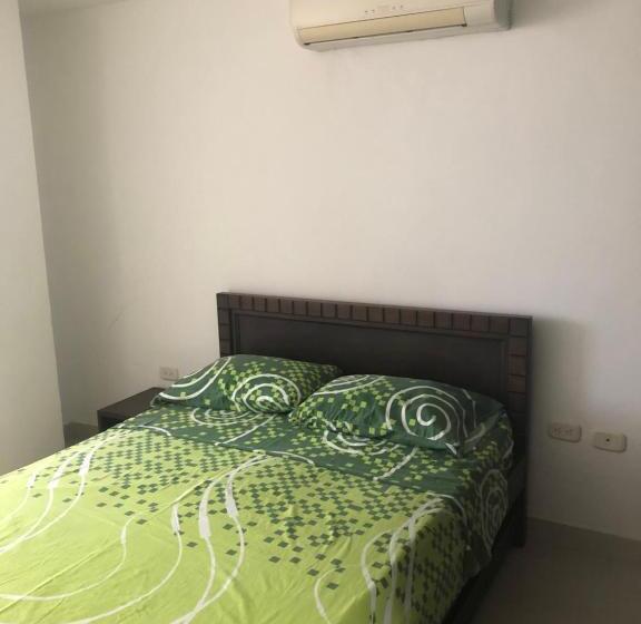 Aparta Hotel Roca Marina