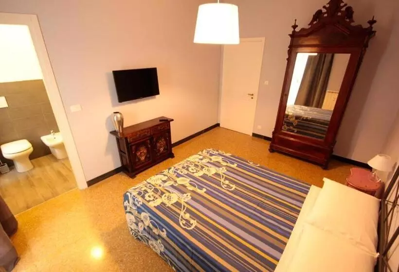 B&b I Portici Di Sottoripa