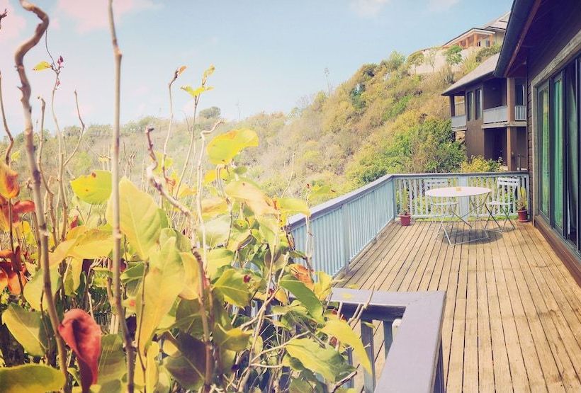 Blue Dream Antigua B&b