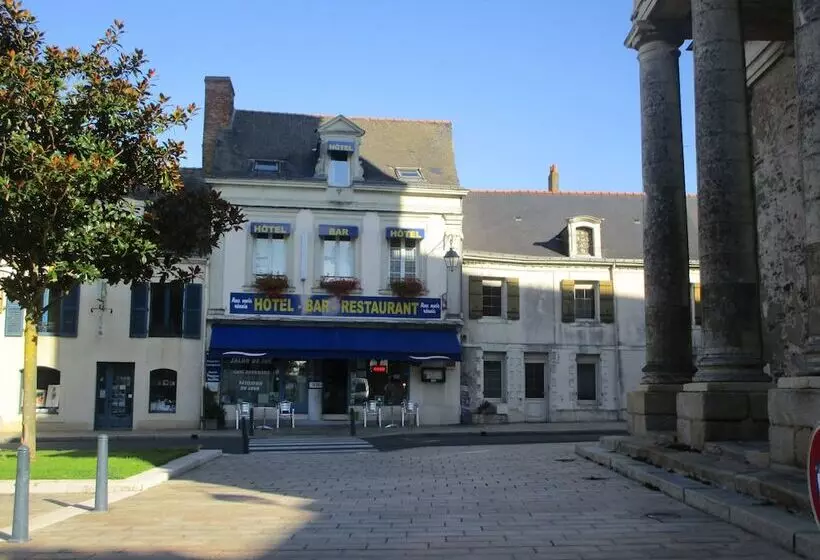 ホテル Hôtel Aux Amis Réunis