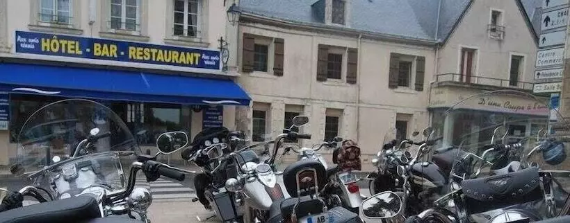 ホテル Hôtel Aux Amis Réunis