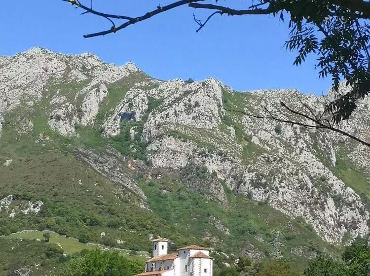 ホテル Posada Rural Peñasagra