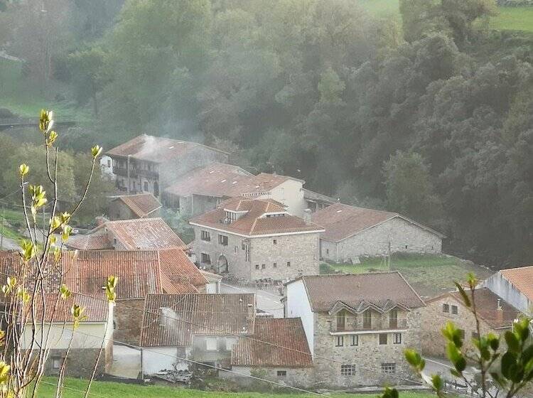 Отель Posada Rural Peñasagra