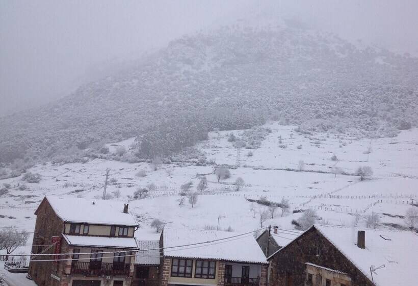 Отель Posada Rural Peñasagra