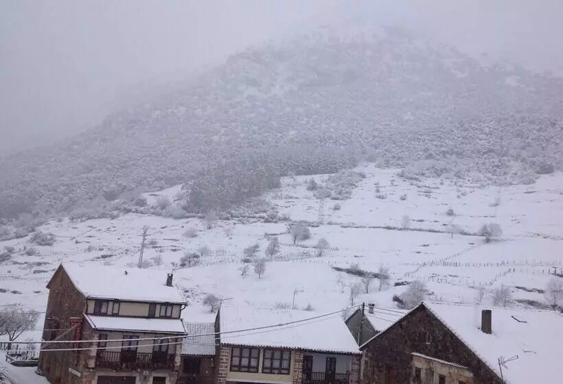 ホテル Posada Rural Peñasagra