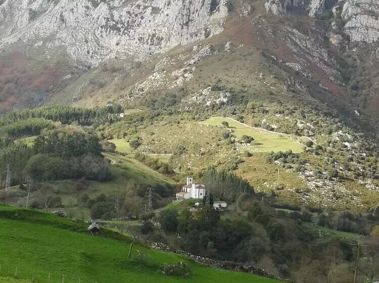 ホテル Posada Rural Peñasagra