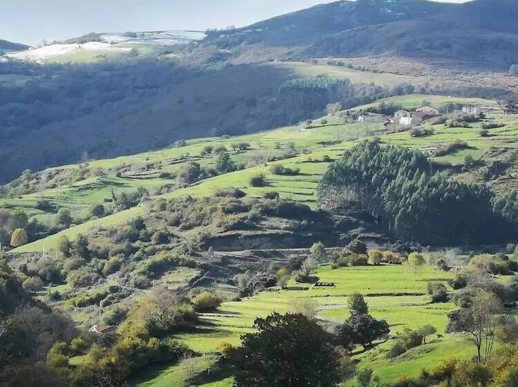 ホテル Posada Rural Peñasagra