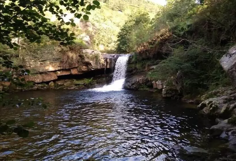 ホテル Posada Rural Peñasagra