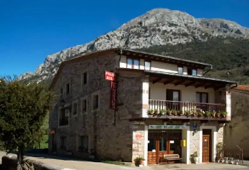 Hotelli Posada Rural Peñasagra