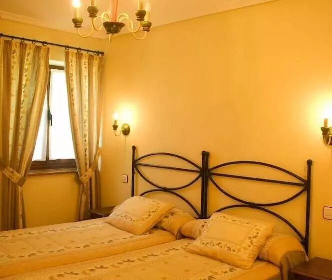 Hotelli Posada Rural Peñasagra